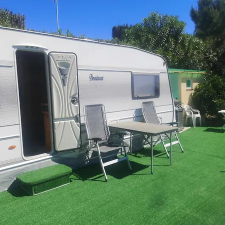 Roca Caravan